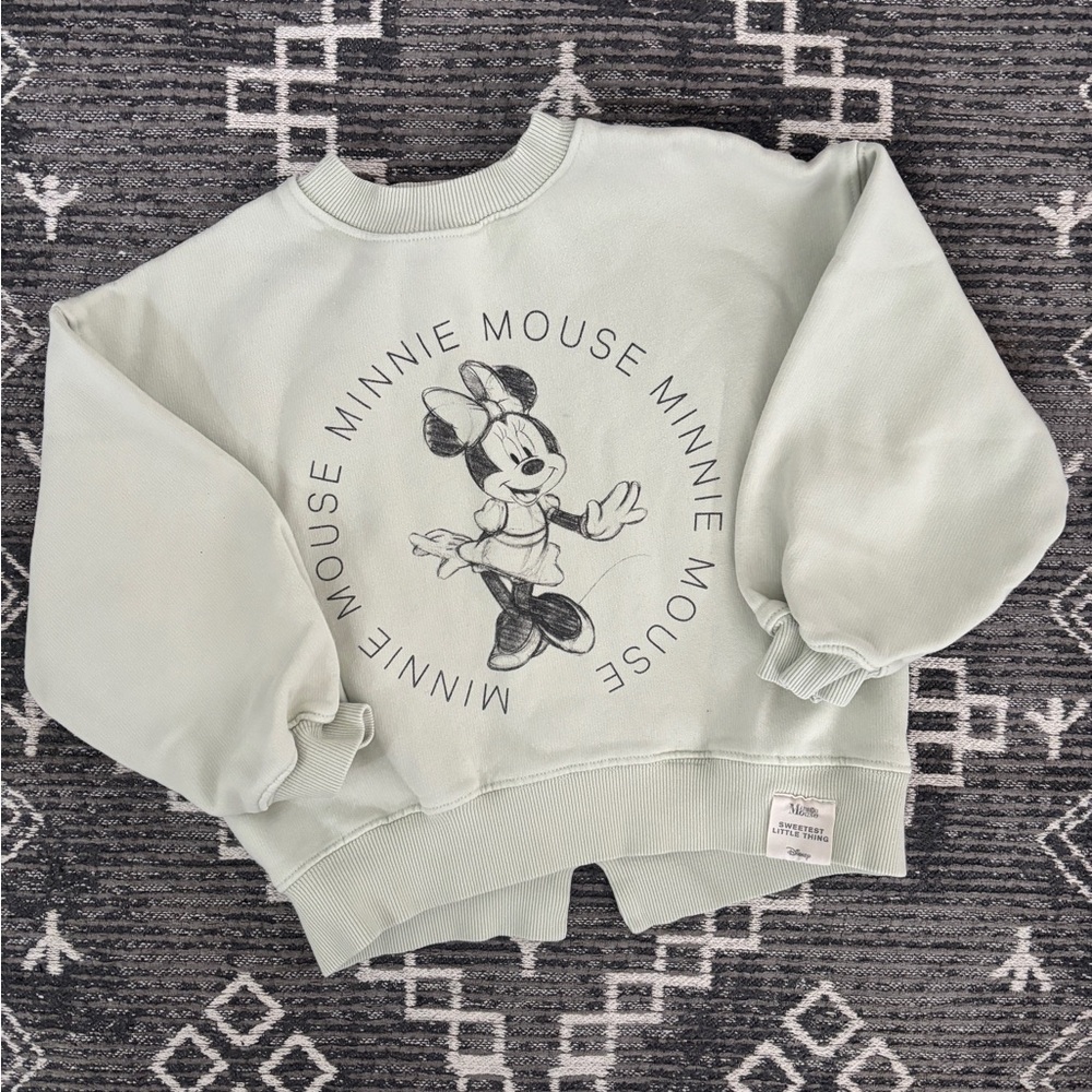 Zara Disney Minnie Mouse mint green sweatshirt size 7